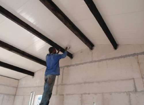 國外輕質(zhì)隔墻板廠房